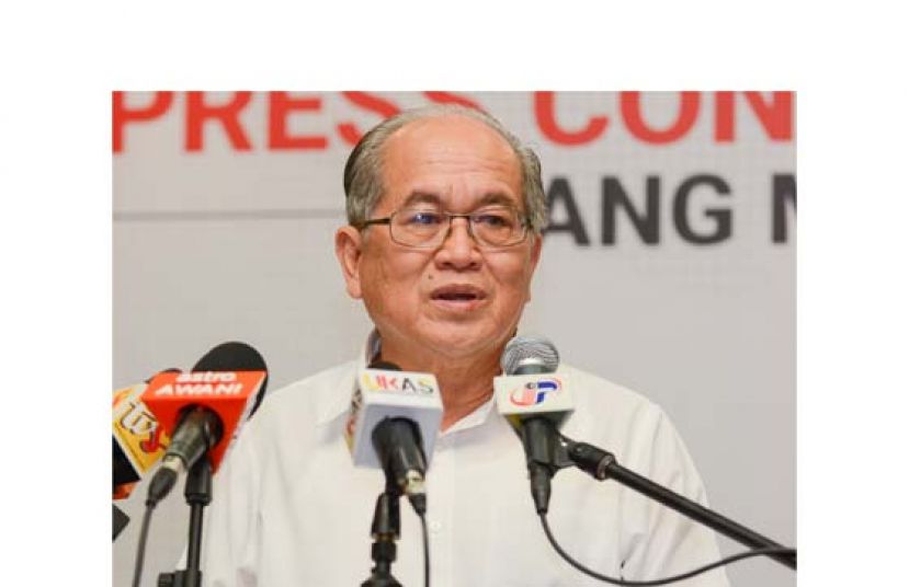 砂副首长拿督阿玛道格拉斯。