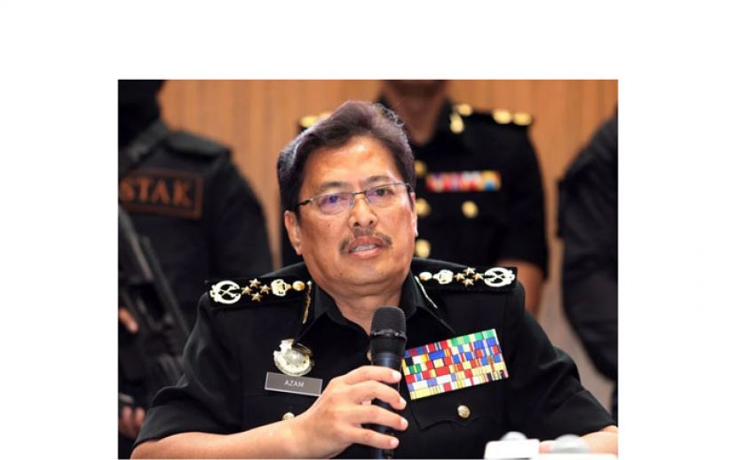 丹斯里阿占巴基。