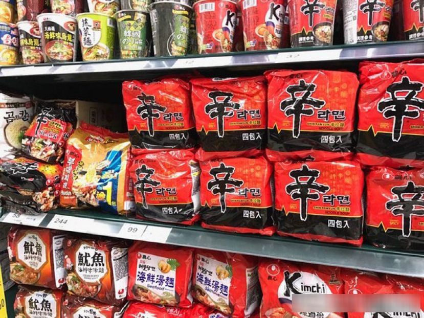 韩国泡麵的受欢迎程度扬名世界。