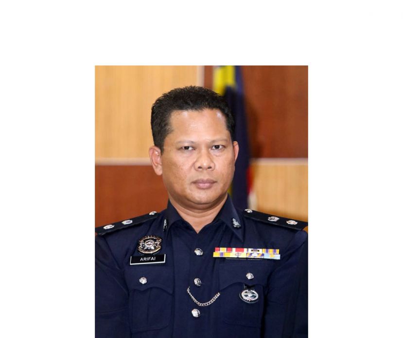 鹅唛警区主任诺阿里芬助理总监.