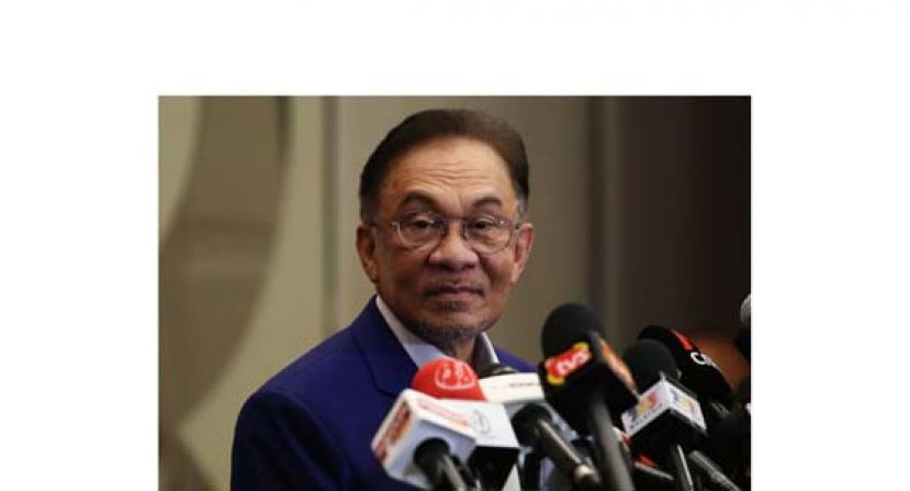 国会反对党领袖拿督斯里安华。