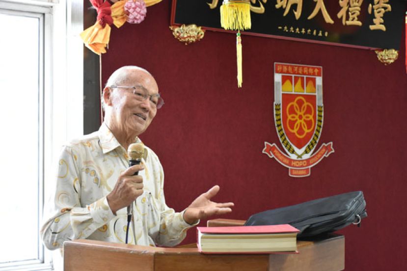 砂拉越河婆同乡会名誉顾问李福安。