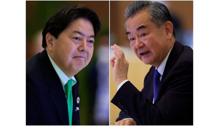 日本外务大臣林芳正与中国外交部长王毅。