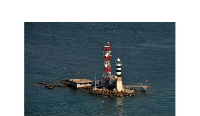 首相：重新审查白礁岛主权课题　盼与新加坡展开有意义谈判