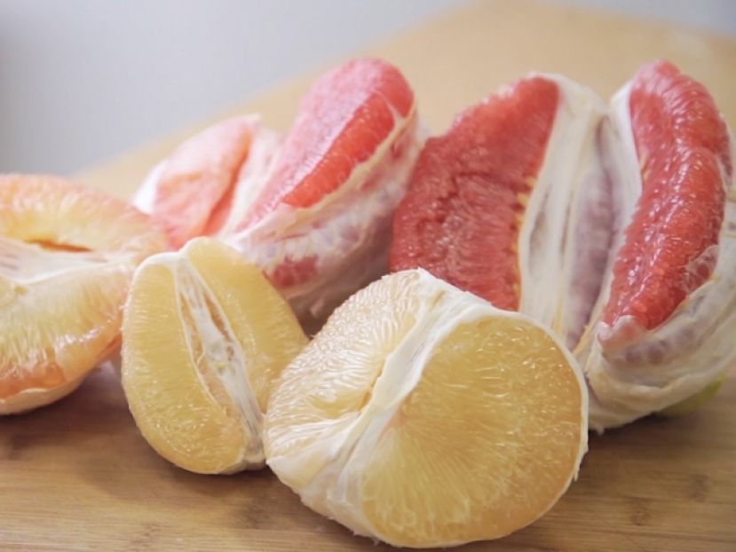 红肉柚比白肉柚营养价值高