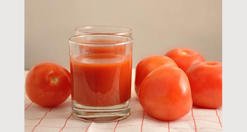 喝一杯天然番茄汁 抗老防癌还保护心血管
