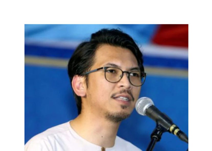 莫哈末卡米尔。