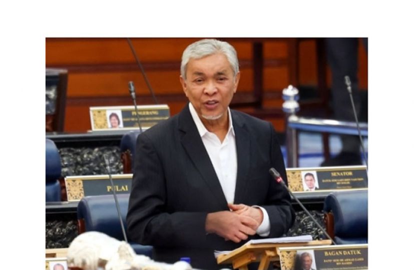 拿督斯里阿末扎希。