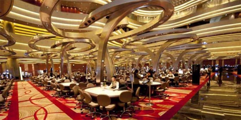 中国驻新加坡大使馆提醒，中国人跨境赌博也犯法。