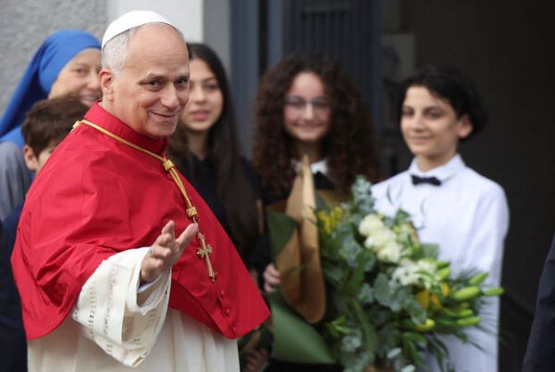 教宗27日展开首次海外访问抵达土耳其。