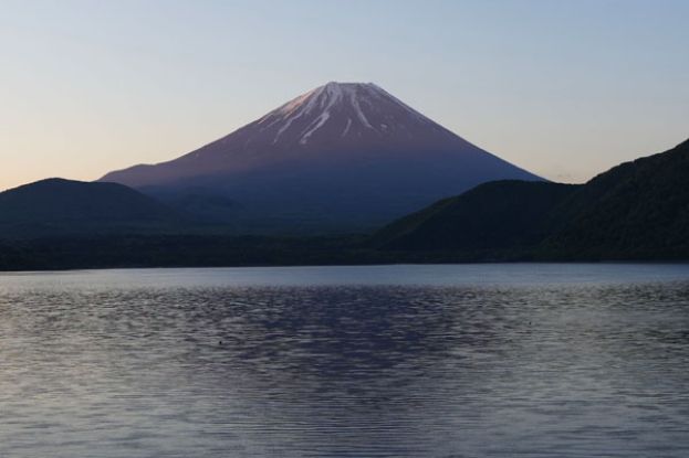 火山专家示警，富士山未来随时有可能喷发。