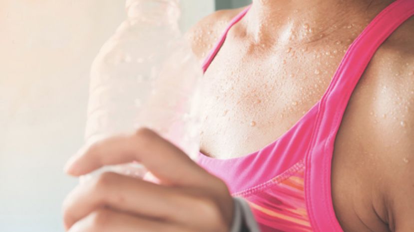 天热伤心 大量流汗恐诱发心脏病