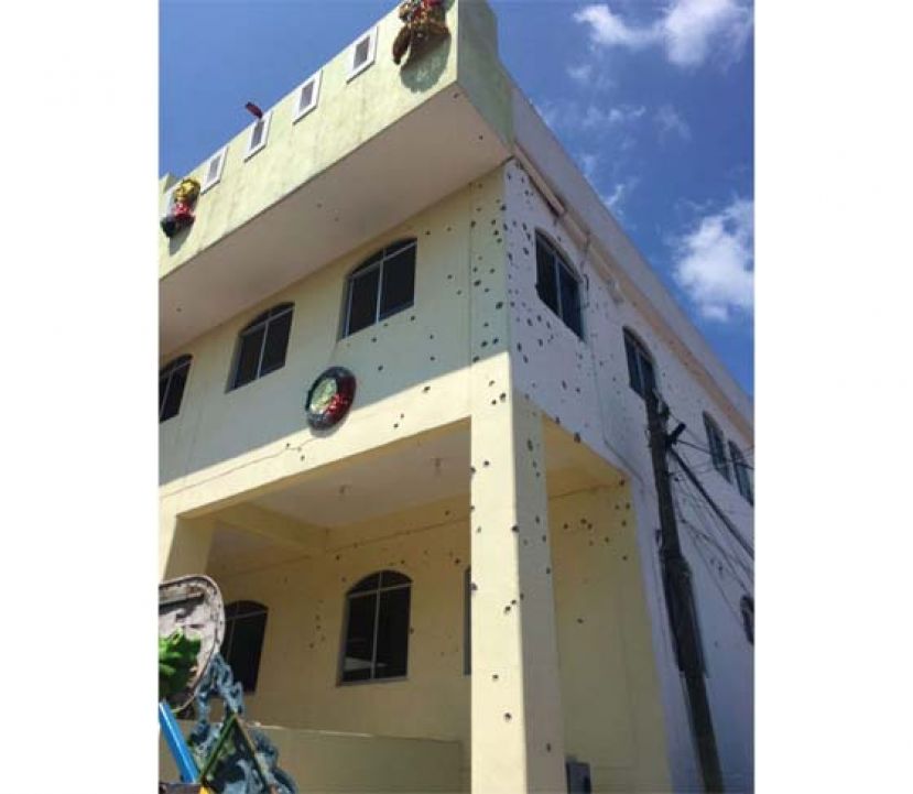 墨西哥黑帮血洗市政厅，前现任市长等18 人被杀。