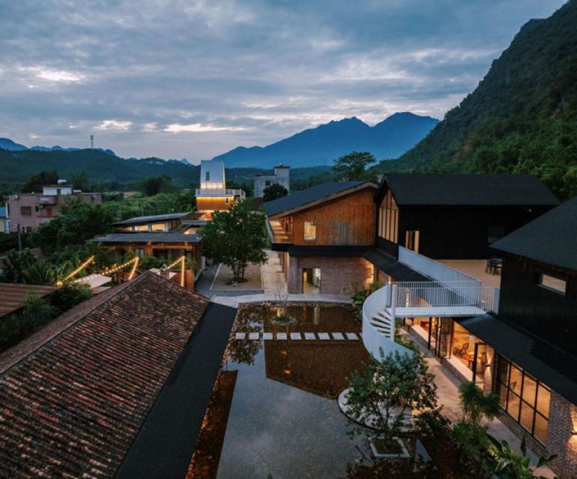 图为由闲置的原英德硫铁矿工人宿舍改造而成的八亩晴川民宿。