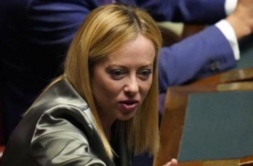 赢得众议院信任投票　意新总理发表首次议会讲话