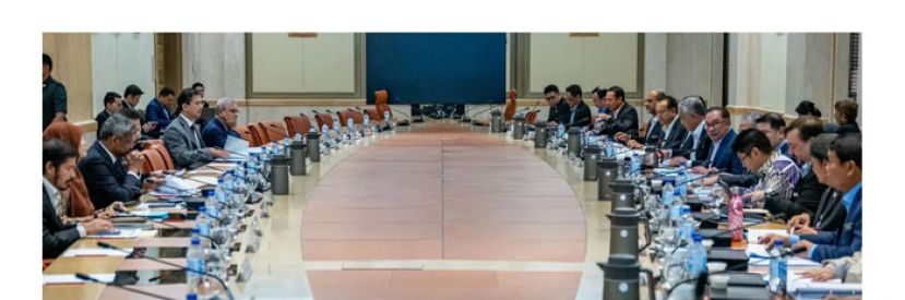 首相安华主持国家经济行动理事会会议。