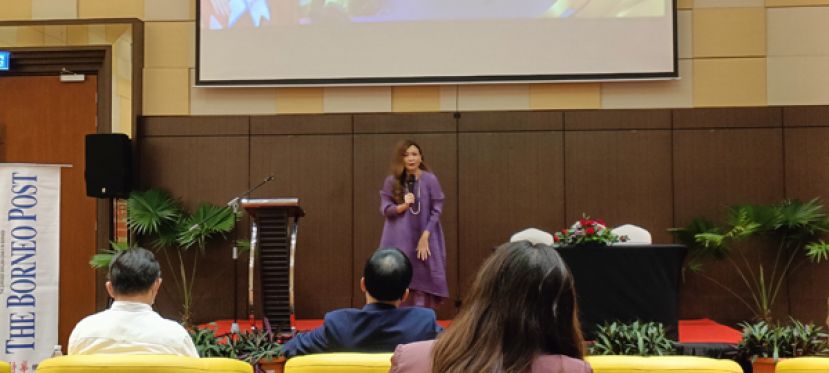 YAST集团主席刘丽宝。