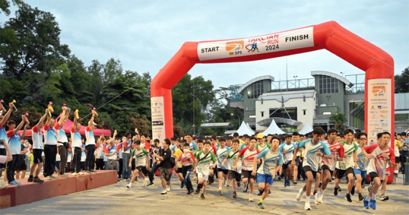 &lsquo;DUKE拉曼竞跑  吸引约6000人参加7公哩的欢乐跑。