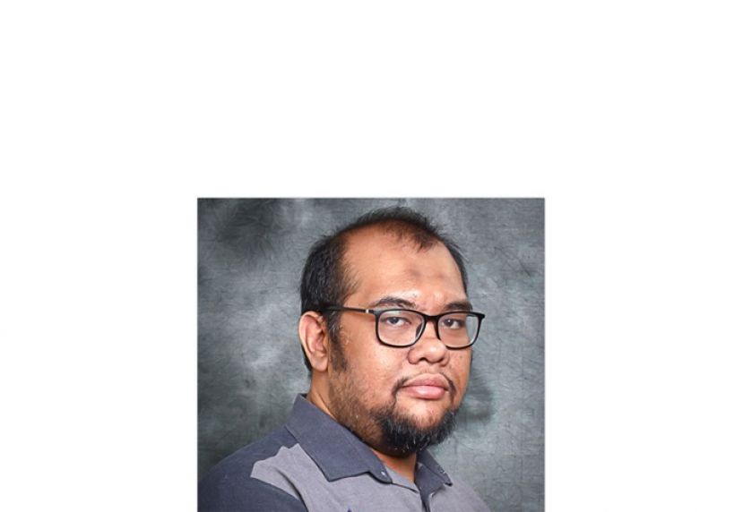 《校友有约之 - 我和 IT 有个约会 》主讲人阿旺艾祖丁 Awang Aizzuddin 。
