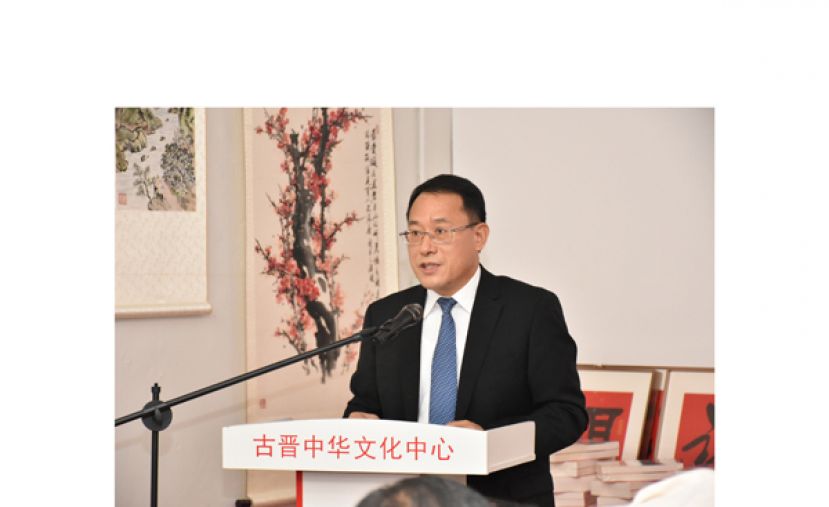 中国驻古晋总领事邢伟平。