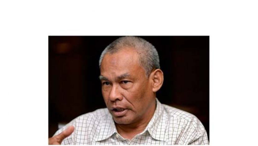 丹斯里慕沙哈山。