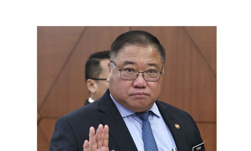 拿督斯里张庆信。