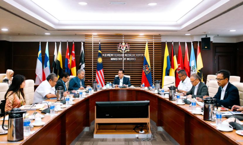 今年4月中旬率先增设12条RFID通道 缓解拥堵情况