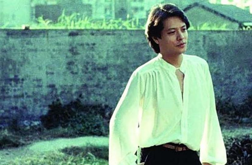 刘文正引退多年，动向成谜。