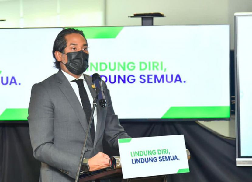 科学、工艺及革新部长凯里。