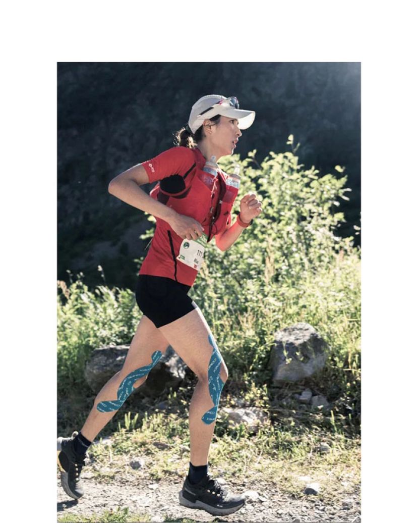 2023年勃朗峰山地马拉松，姚妙开始冲刺。