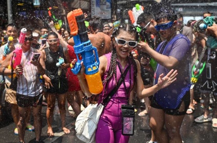 4月13日至15日为泰国宋干节（泼水节）。