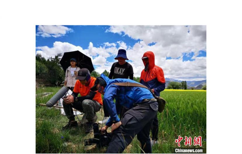 《发现拉萨》纪录片的拍摄花絮。