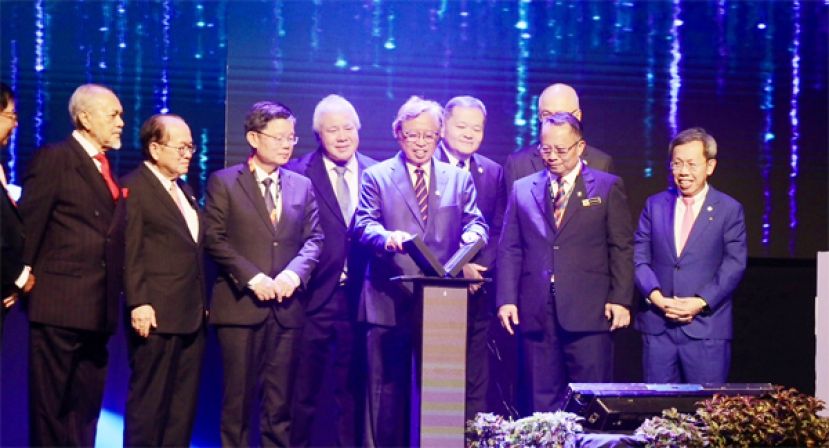 砂总理:科技大会与数码经济国际大会将砂拉越定位为可靠的技术中心