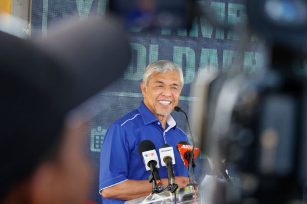 阿末扎希：朝野国会议员每年进行一次身体健康检查