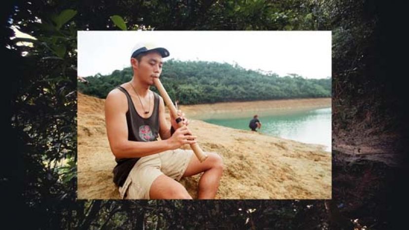 Jason认为自然没有两极极端，身于大自然时情绪亦会较为缓和，可以宁静地聆听自己的声音。