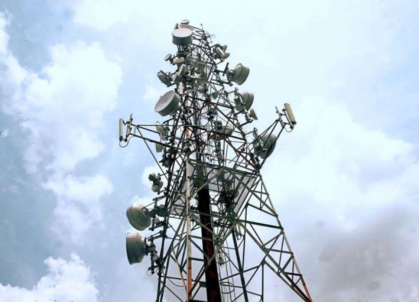 ●5G网络基站。