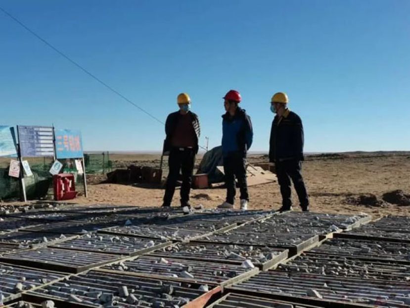 内蒙古发现大型金矿。