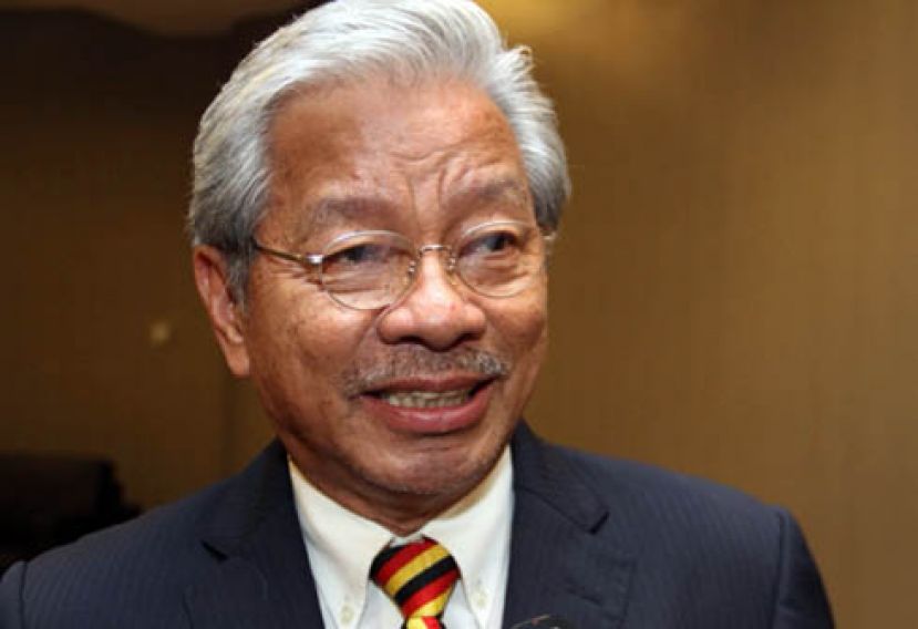 砂副首长兼基本设施发展交通部部长丹斯里拿督阿玛詹玛欣披露，砂拉越政府新建两个机场和两个短距起落机场，总额耗将资13亿令吉。