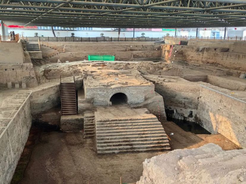 州桥遗址探方。