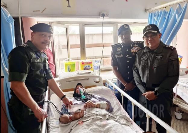 拿督斯里阿兹米探望5名受伤警员