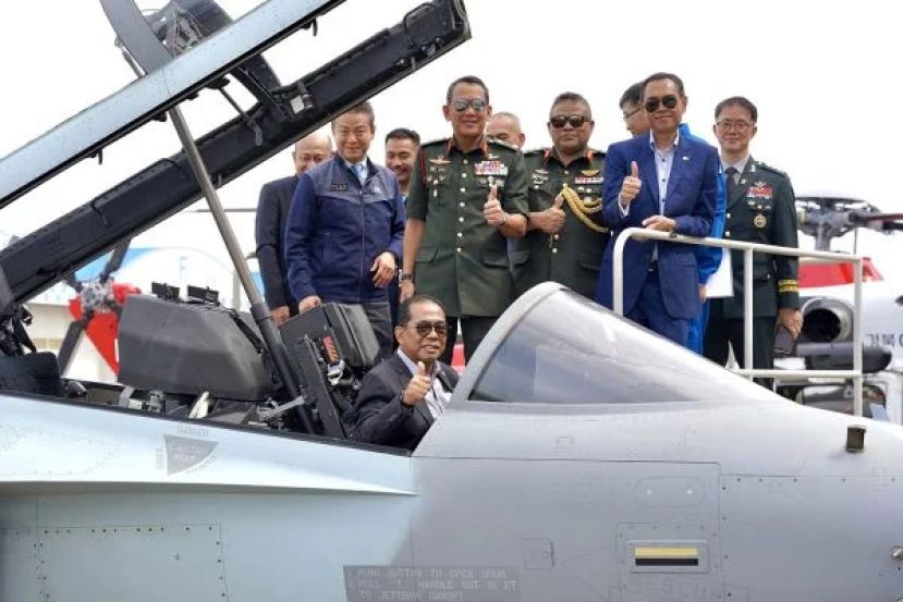 莫哈末卡立：向韩国采购的18架FA-50M轻型战斗机在2026年交付