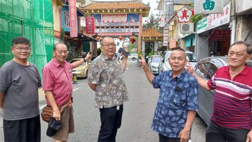 林传政感谢北市市政局   在亚答街装灯饰迎春节