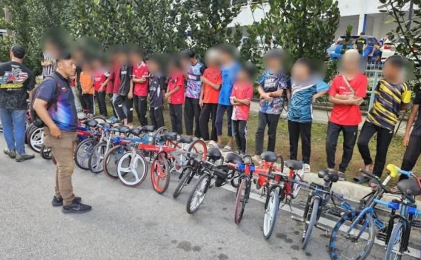 警方突击行动 起获25辆蚊型脚车并对24名少年开出罚单