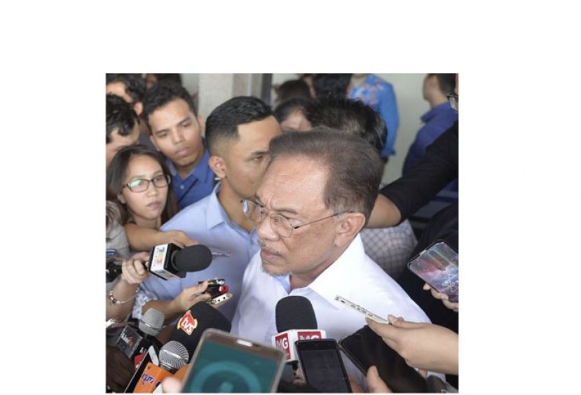 首相拿督斯里安华。