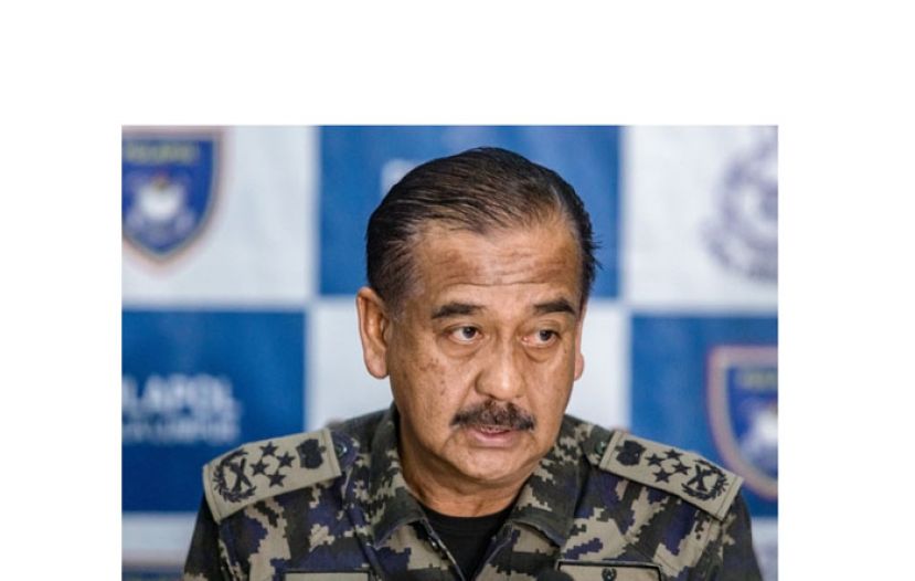 全国警察总长丹斯里拉扎鲁丁。