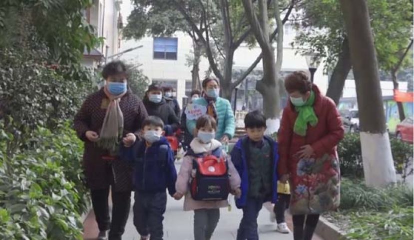 成都&ldquo;共享奶奶&rdquo;专带&ldquo;别人家的孩子&rdquo;。