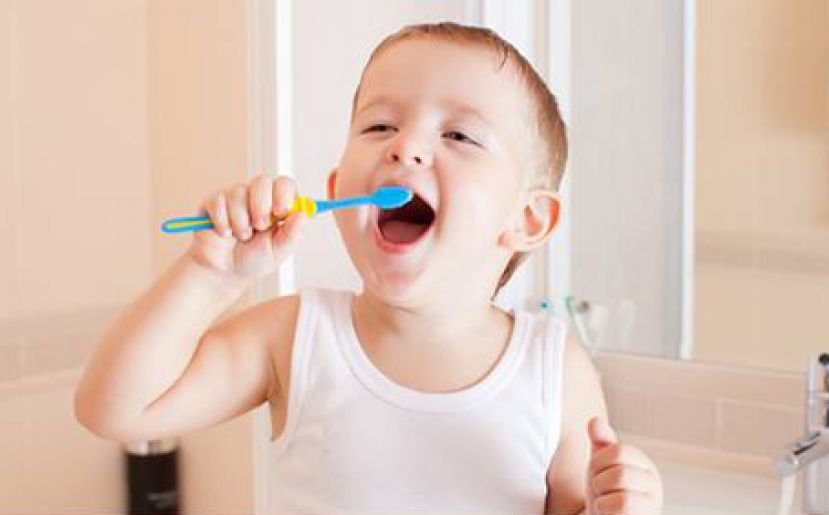 乳牙蛀牙没关系？ 当心长出一口烂恒牙