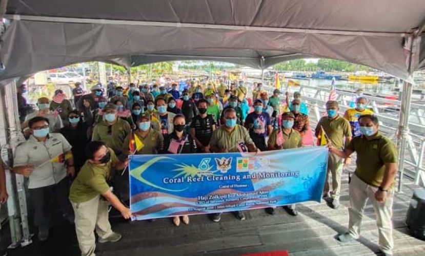 全体参与清理鬼网的单位合照。