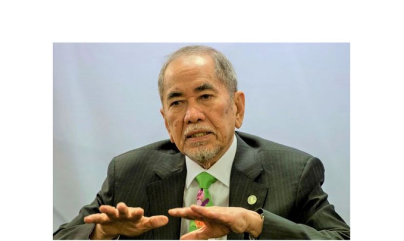 拿督斯里旺朱乃迪。