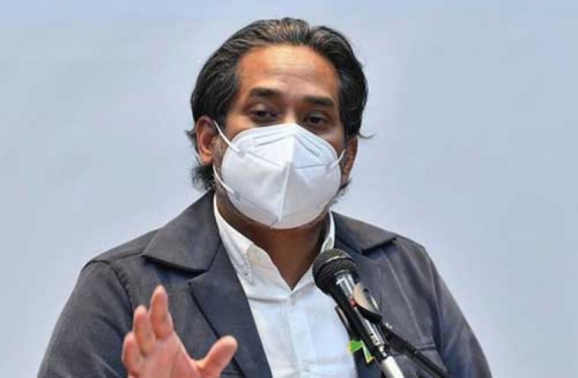 ●卫生部长凯里。